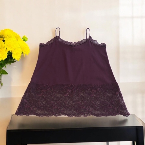 WHBM Lace-Hem Cami size L - Picture 6 of 9